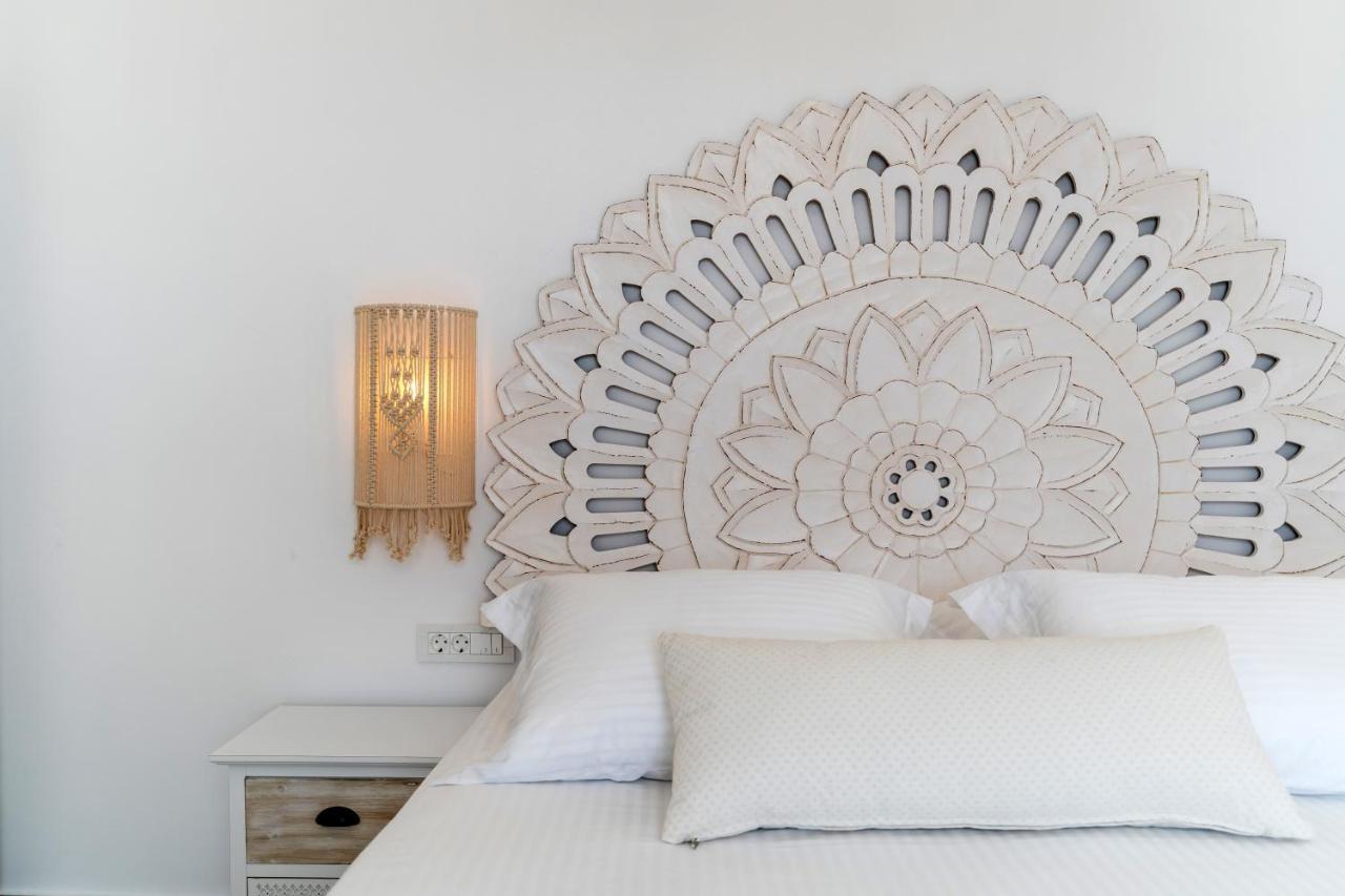 Santorossa Luxury Villas Emporio  Экстерьер фото