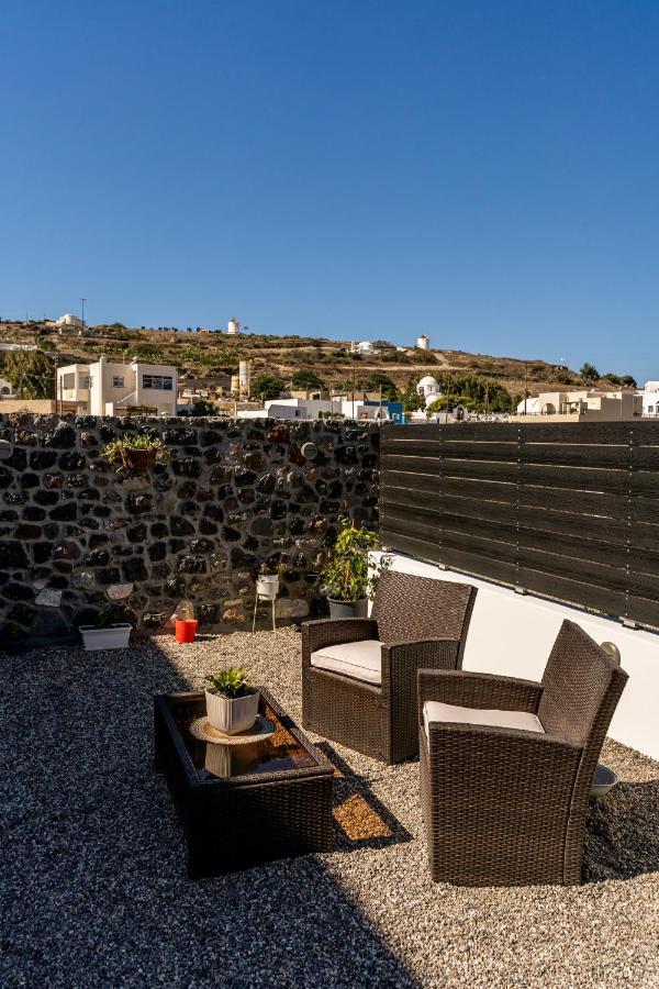 Santorossa Luxury Villas Emporio  Экстерьер фото