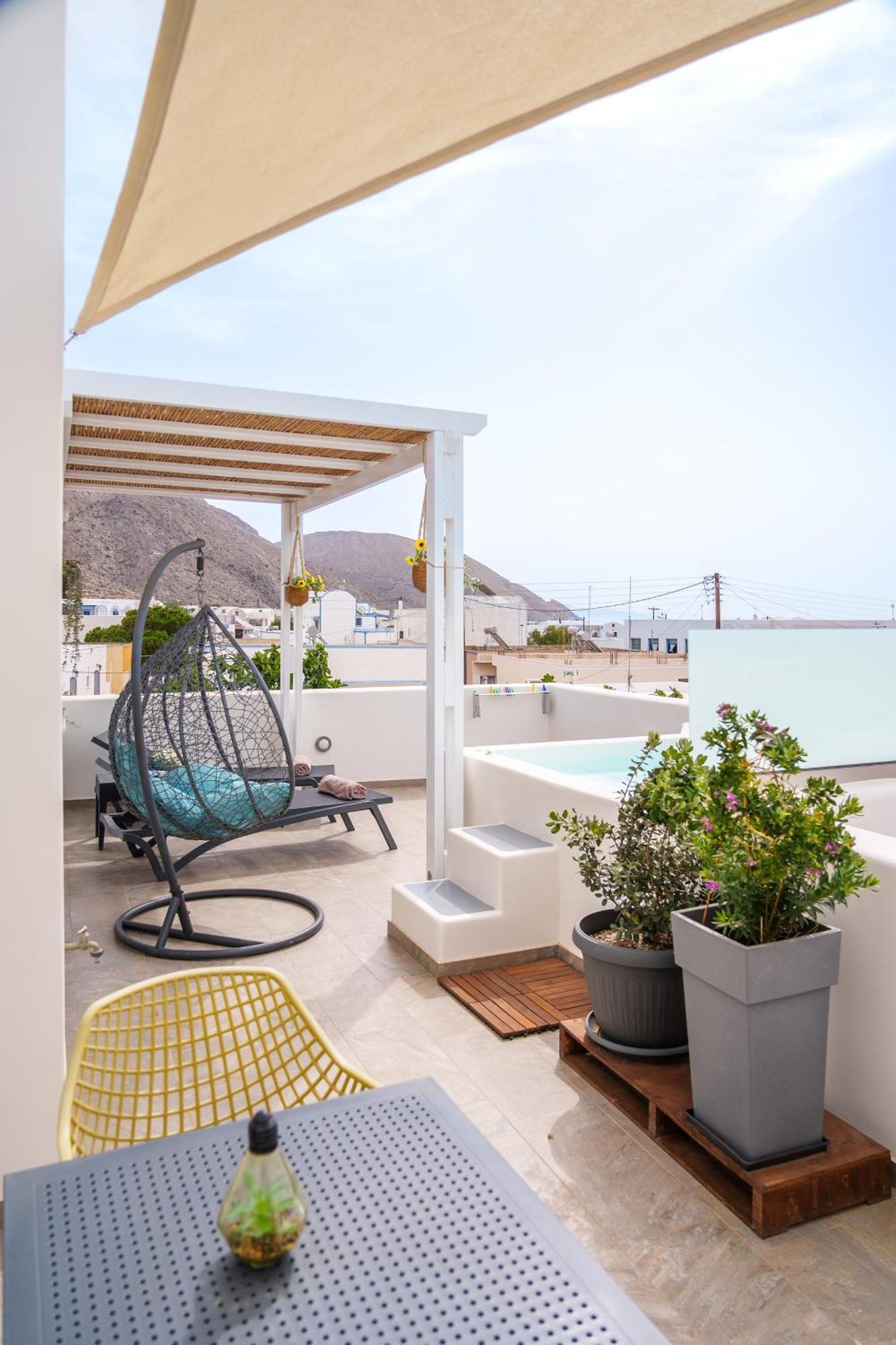 Santorossa Luxury Villas Emporio  Экстерьер фото
