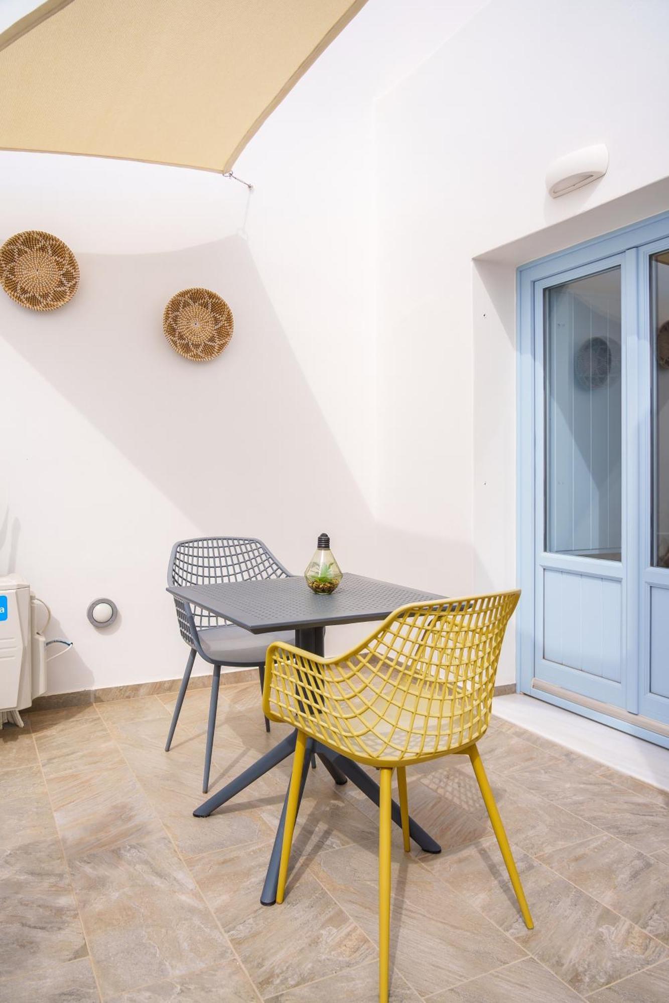 Santorossa Luxury Villas Emporio  Экстерьер фото