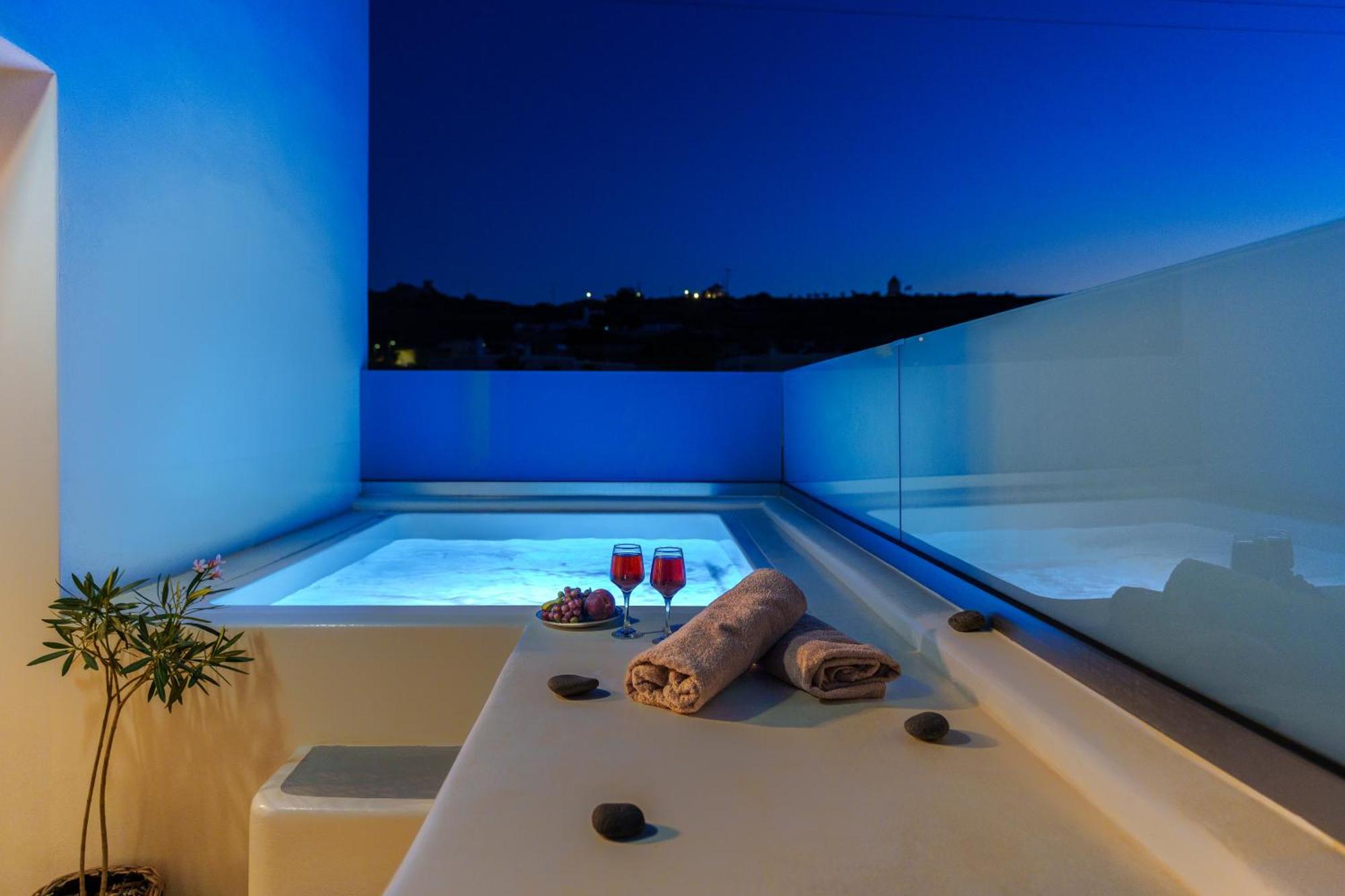 Santorossa Luxury Villas Emporio  Экстерьер фото